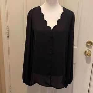 Long sleeve pullover blouse